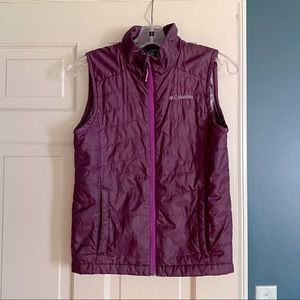Columbia vest, Women’s M, Maroon